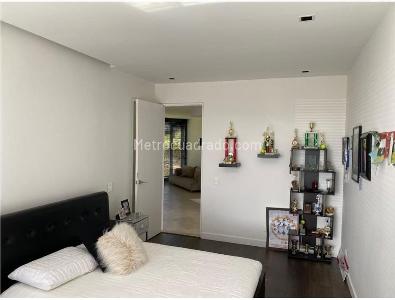 Casa de 3 alcobas en venta en Envigado, Medellín · foto 11 de 14