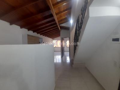 Apartamento de 3 alcobas en venta en Robledo Curazao, Medellín, 50 m² · foto 10 de 15
