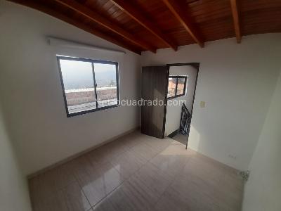Apartamento de 3 alcobas en venta en Robledo Curazao, Medellín, 50 m² · foto 14 de 15