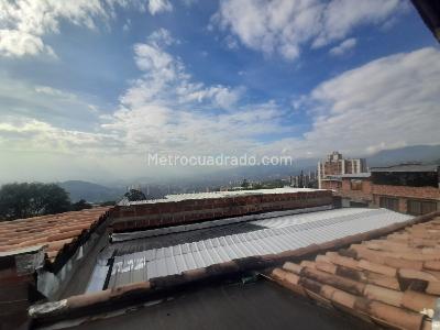 Apartamento de 3 alcobas en venta en Robledo Curazao, Medellín, 50 m² · foto 8 de 15