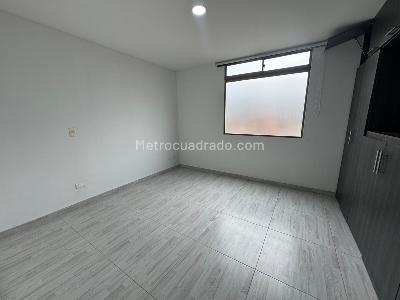 Apartamento de 3 alcobas en venta en Simon Bolivar Medellin, Medellín, 117 m² · foto 11 de 18