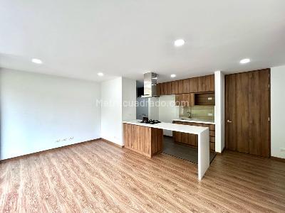 Apartamento en venta en Envigado El Trianon, Envigado · foto 2 de 14