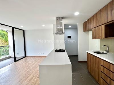Apartamento en venta en Envigado El Trianon, Envigado · foto 3 de 14