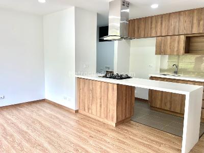 Apartamento en venta en Envigado El Trianon, Envigado · foto 5 de 14