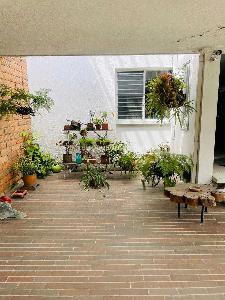 Casa de 4 alcobas en venta en La Castellana, Medellín, 260 m² · foto 4 de 20