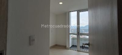 Apartamento de 2 alcobas en venta en El Carmelo, Sabaneta, 85 m² · foto 10 de 13