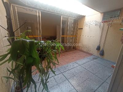 Casa de 5 alcobas en venta en El Nogal, Medellín, 225 m² · foto 10 de 20