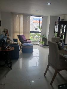 Apartamento en venta en Belen Malibu, Medellín · foto 2 de 13