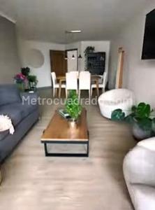 Apartamento en venta en Laureles, Medellín · foto 3 de 20