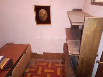 Casa de 5 alcobas en venta en Laureles, Medellín, 424 m² · foto 13 de 20
