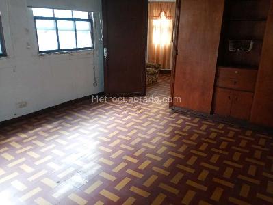 Casa de 5 alcobas en venta en Laureles, Medellín, 424 m² · foto 20 de 20