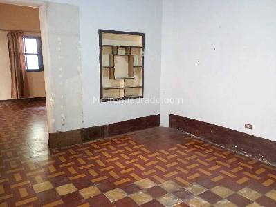 Casa de 5 alcobas en venta en Laureles, Medellín, 424 m² · foto 2 de 20