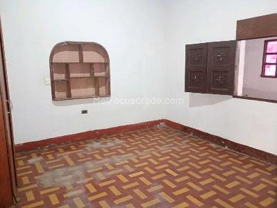 Casa de 5 alcobas en venta en Laureles, Medellín, 424 m² · foto 8 de 20
