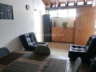 Casa de 5 alcobas en venta en Laureles, Medellín, 210 m² · foto 17 de 20
