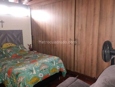 Casa de 5 alcobas en venta en Laureles, Medellín, 210 m² · foto 3 de 20