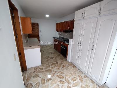 Apartamento en venta en Laureles, Medellín · foto 9 de 20