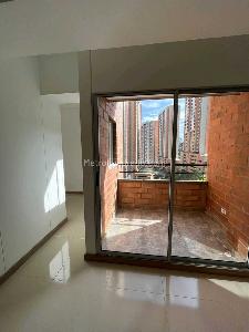 Apartamento de 3 alcobas en venta en Norteamerica, Bello, 80 m² · foto 5 de 11