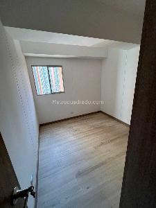 Apartamento de 3 alcobas en venta en Norteamerica, Bello, 80 m² · foto 10 de 11