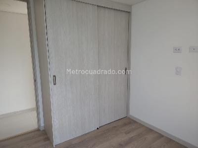 Apartamento de 2 alcobas en venta en Suramerica, Itagüí, 67 m² · foto 12 de 17