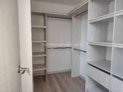 Apartamento de 2 alcobas en venta en Suramerica, Itagüí, 67 m² · foto 15 de 17