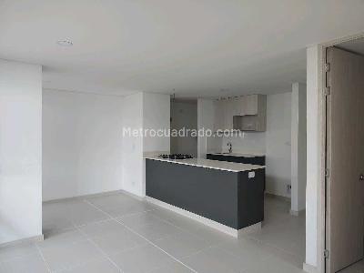 Apartamento de 2 alcobas en venta en Suramerica, Itagüí, 67 m² · foto 6 de 17