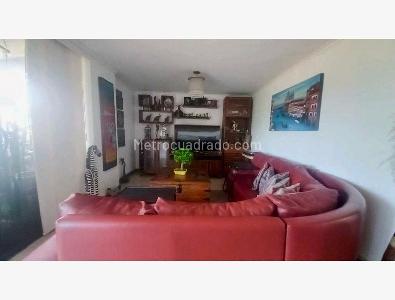 Apartamento en venta en El Poblado, Medellín · foto 12 de 20