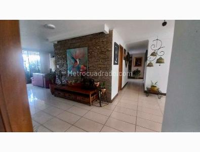 Apartamento en venta en El Poblado, Medellín · foto 18 de 20