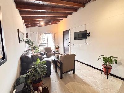 Apartamento en venta en Itagui, Itagüí · foto 2 de 15