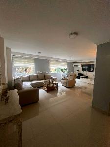 Apartamento de 4 alcobas en venta en Belen La Castellana, Medellín, 117 m² · foto 2 de 20