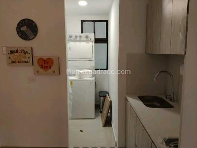 Apartaestudio en venta en Laureles, Medellín, 30 m² · foto 7 de 18