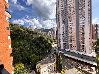 Apartamento de 3 alcobas en venta en Aves Maria, Sabaneta, 93 m² · foto 8 de 18