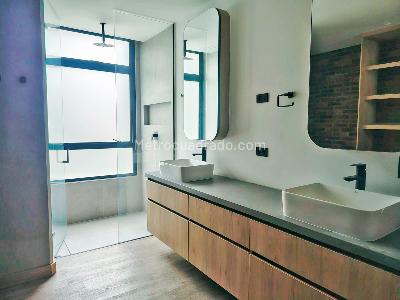 Apartamento de 4 alcobas en venta en El Poblado, Medellín, 202 m² · foto 12 de 20