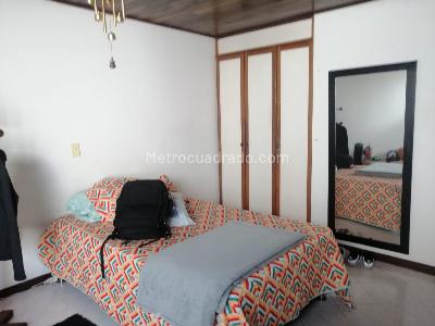 Apartamento en venta en Boston, Medellín · foto 6 de 10