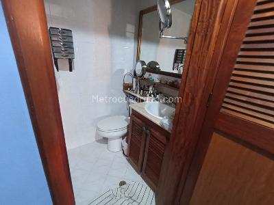 Apartamento de 4 alcobas en venta en Laureles, Medellín, 120 m² · foto 19 de 20
