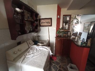 Apartamento de 4 alcobas en venta en Laureles, Medellín, 120 m² · foto 9 de 20