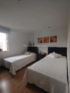 Apartamento de 4 alcobas en venta en Laureles, Medellín, 120 m² · foto 5 de 16