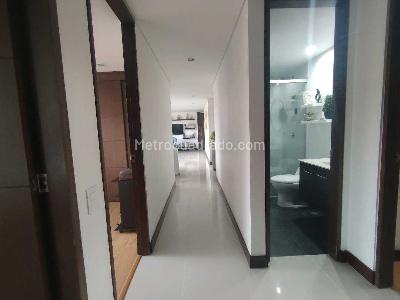 Apartamento de 4 alcobas en venta en Laureles, Medellín, 120 m² · foto 15 de 16