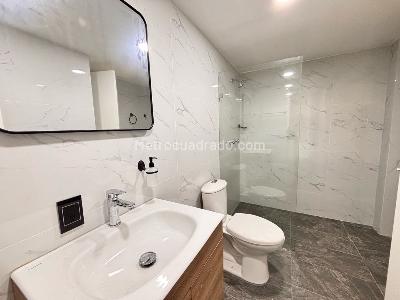 Apartamento de 2 alcobas en venta en Loma De San Julian, Medellín, 68 m² · foto 11 de 13