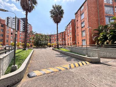 Apartamento de 2 alcobas en venta en Loma De San Julian, Medellín, 68 m² · foto 13 de 13