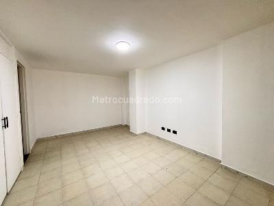 Apartamento de 2 alcobas en venta en Loma De San Julian, Medellín, 68 m² · foto 8 de 13