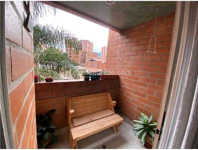 Apartamento en venta en Laureles, Medellín · foto 5 de 20