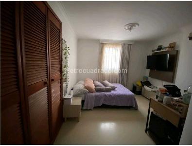 Apartamento en venta en Laureles, Medellín · foto 6 de 20