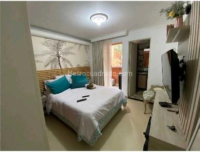 Apartamento en venta en Laureles, Medellín · foto 8 de 20