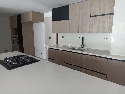 Apartamento de 3 alcobas en venta en Laureles, Medellín, 180 m² · foto 6 de 20