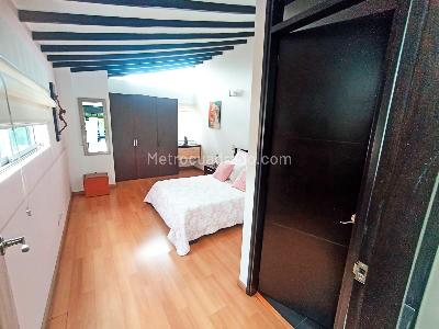Apartamento en venta en La Floresta, Medellín · foto 9 de 18