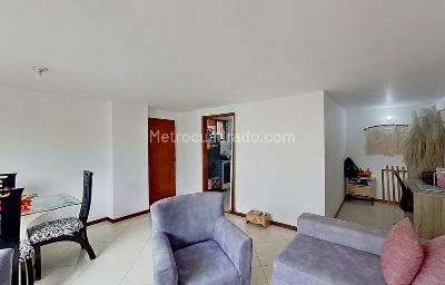 Apartamento en venta en Loma Del Indio, Medellín · foto 3 de 14