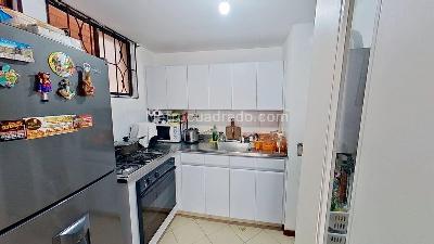 Apartamento en venta en Loma Del Indio, Medellín · foto 7 de 14