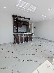 Apartamento en venta en Ditaires, Itagüí, 70 m² · foto 3 de 18