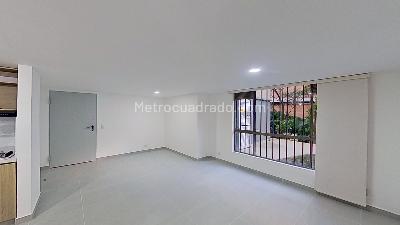 Apartamento de 3 alcobas en venta en Valerias, Bello, 75 m² · foto 4 de 19