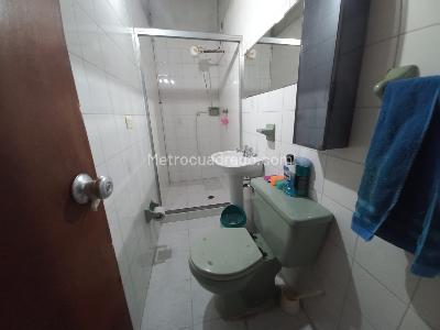 Casa de 5 alcobas en venta en La Castellana, Medellín, 173 m² · foto 11 de 20